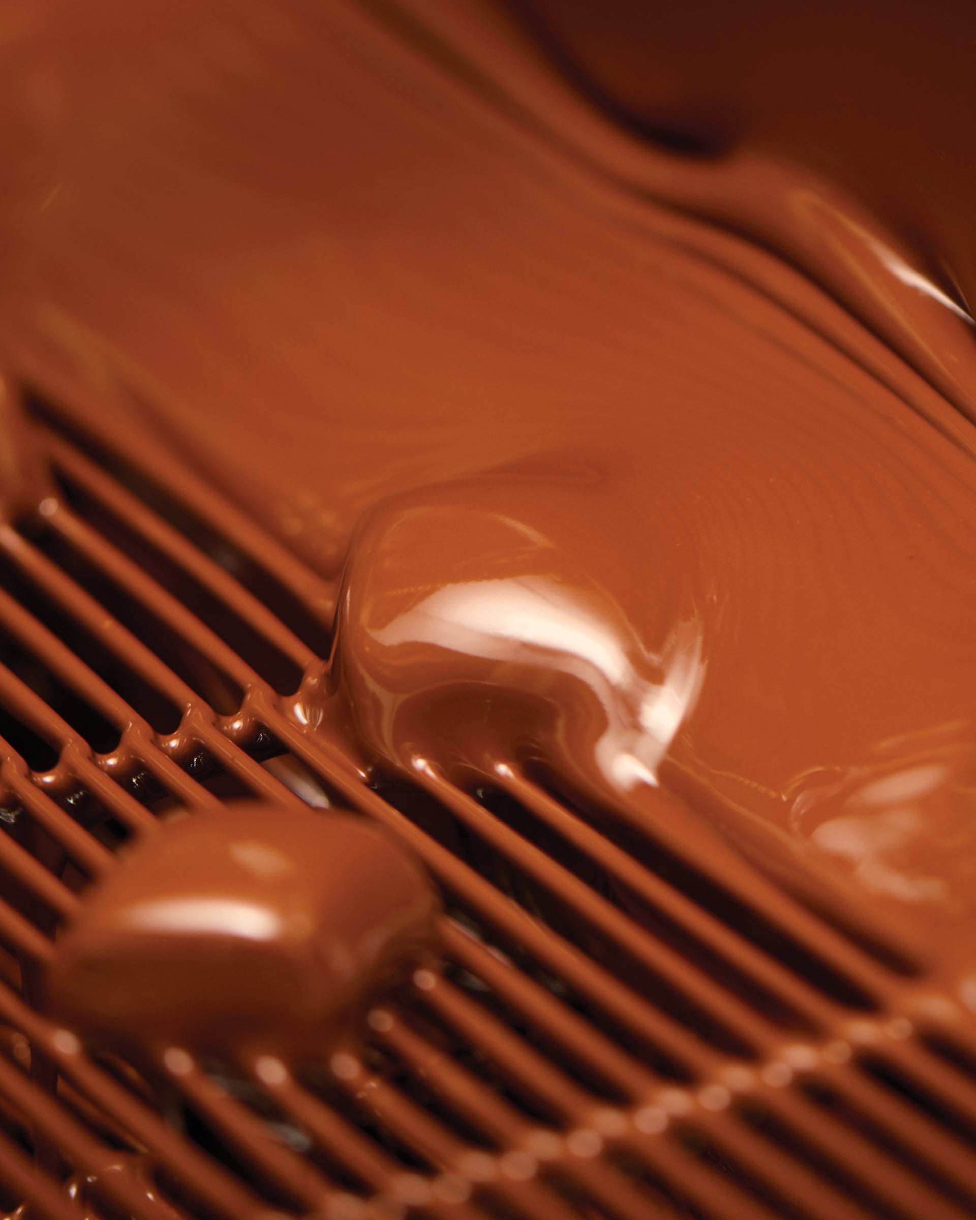 Salted Caramel Chocolate 120g - by Suestro