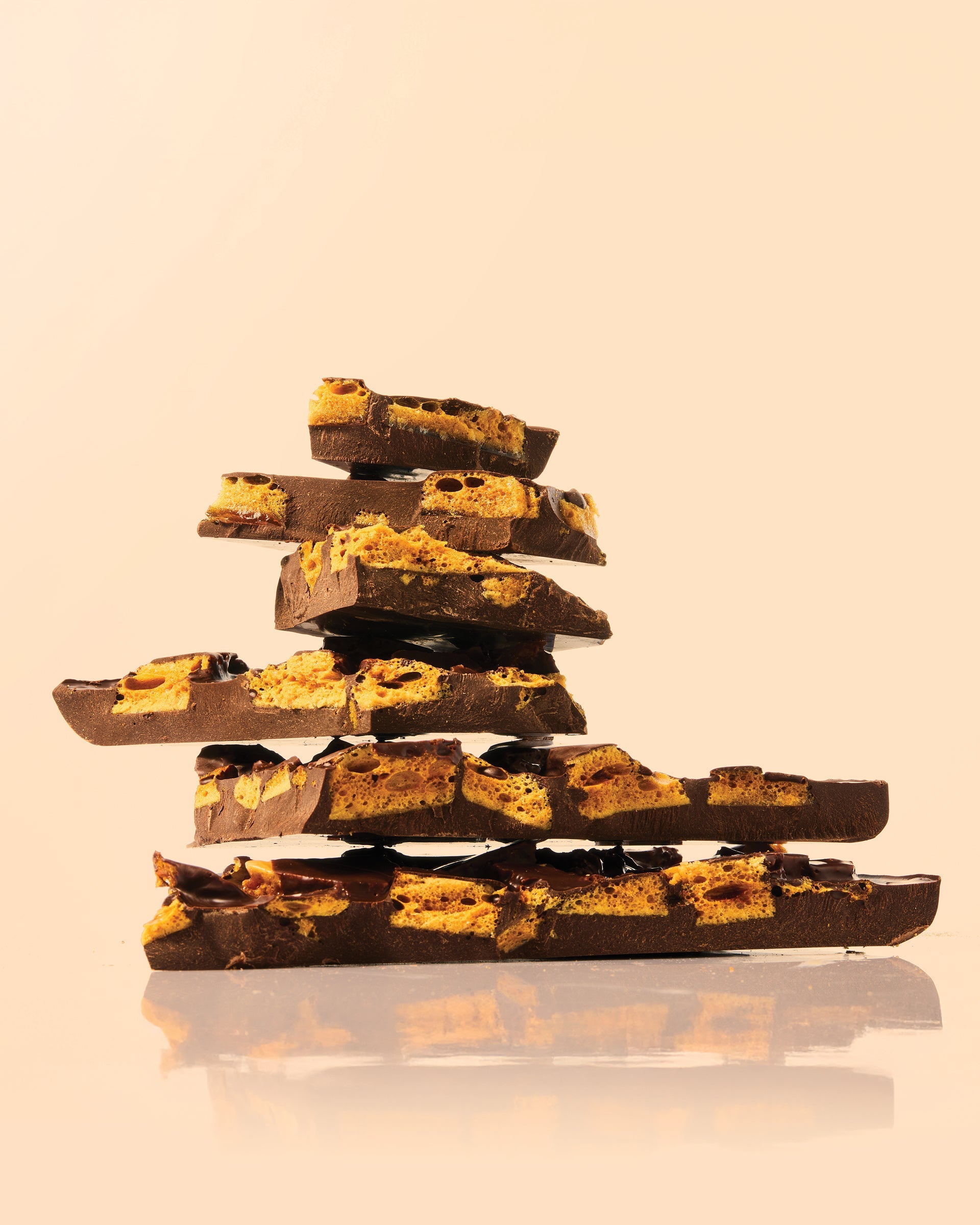 Honeycomb Chocolate 150g - by Suestro