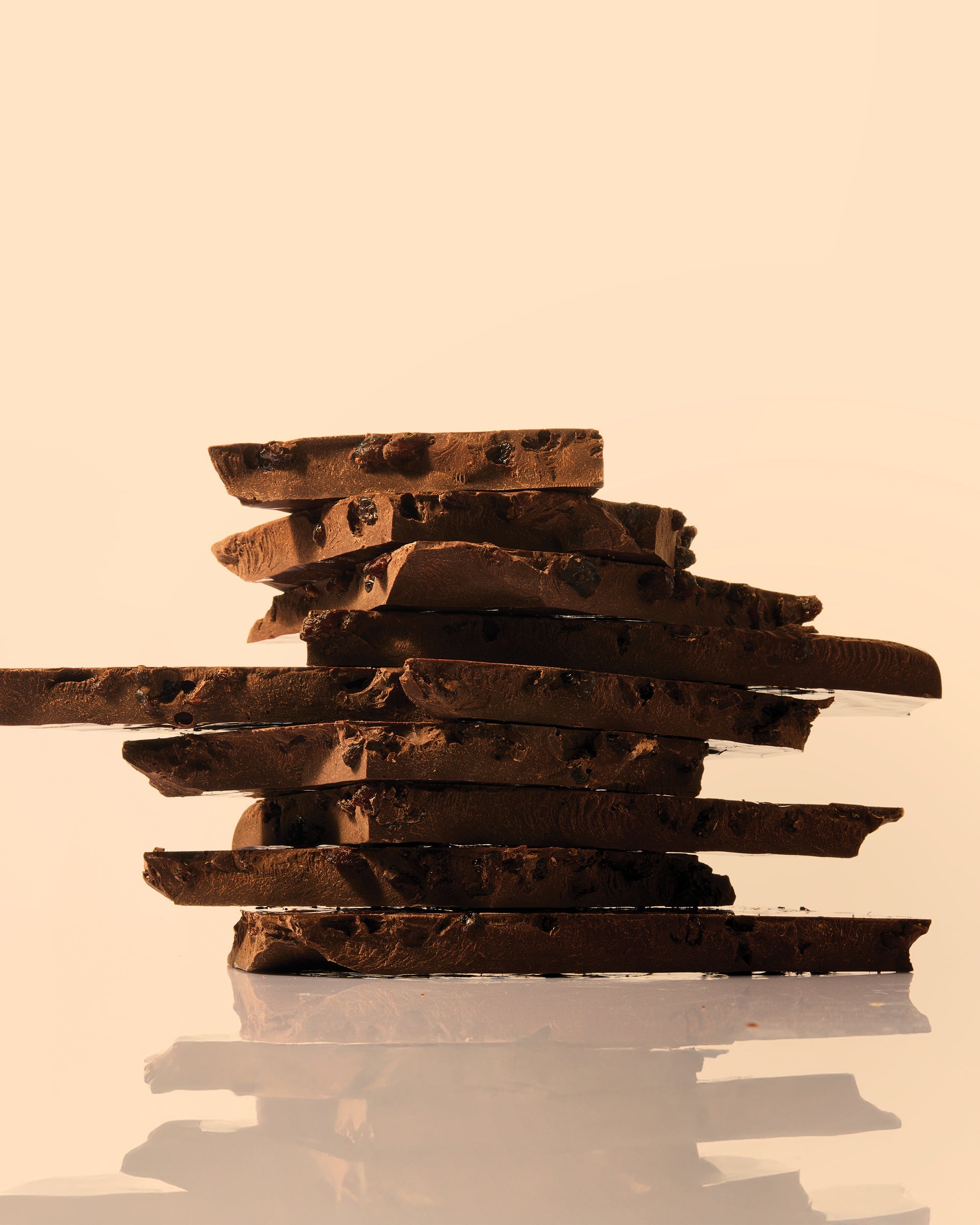 Rhum & Raisin Chocolate 150g - by Suestro